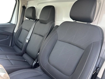 Image véhicule  Renault TRAFIC (12)
