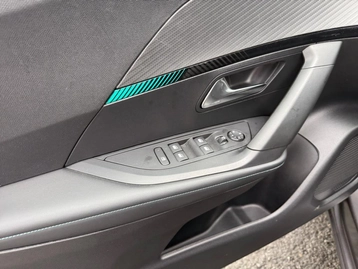 Image véhicule  Peugeot 2008 (17)