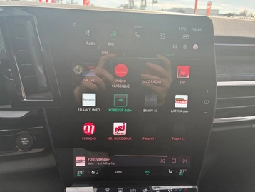 Image véhicule  Renault AUSTRAL (29)