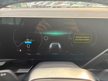 Image véhicule  Renault AUSTRAL (26)