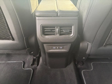 Image véhicule  Renault AUSTRAL (38)