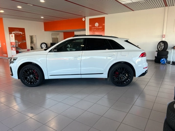 Image véhicule  Audi Q8 (2)