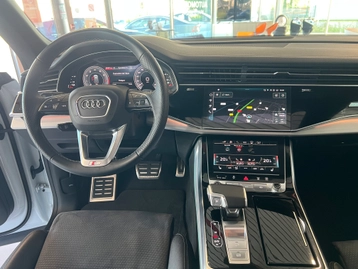 Image véhicule  Audi Q8 (4)