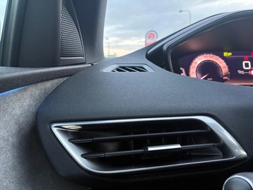 Image véhicule Peugeot 3008 (13) Image véhicule Peugeot 3008 (13)