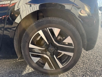 Image véhicule  Peugeot 208 (7)