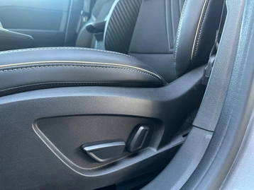 Image véhicule  Renault SYMBIOZ (26)