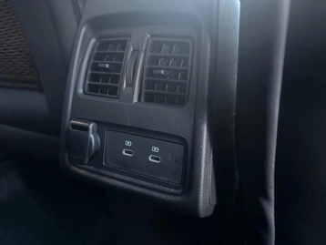 Image véhicule  Renault SYMBIOZ (19)