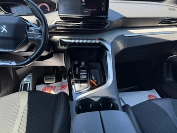 Image véhicule  Peugeot 5008 (22)