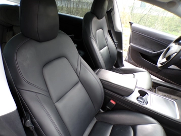 Image véhicule  Tesla MODEL 3 (9)