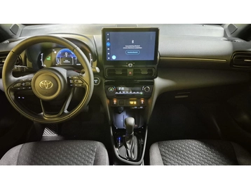 Image véhicule Toyota YARIS CROSS (2) Image véhicule Toyota YARIS CROSS (2)