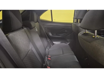 Image véhicule  Toyota YARIS CROSS (35)