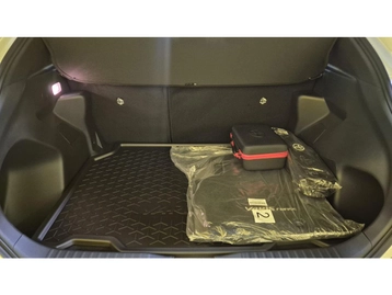 Image véhicule  Toyota YARIS CROSS (30)