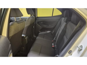 Image véhicule  Toyota YARIS CROSS (4)