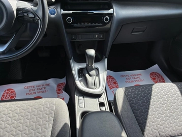 Image véhicule  Toyota YARIS CROSS (31)