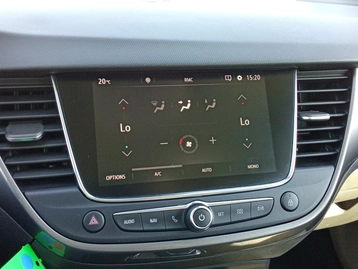 Image véhicule Opel CROSSLAND (7) Image véhicule Opel CROSSLAND (7)