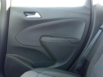 Image véhicule Opel CROSSLAND (27) Image véhicule Opel CROSSLAND (27)