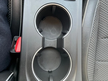 Image véhicule  Renault ARKANA (32)