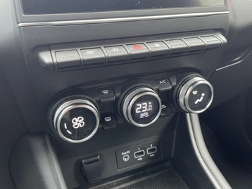 Image véhicule  Renault CAPTUR (21)