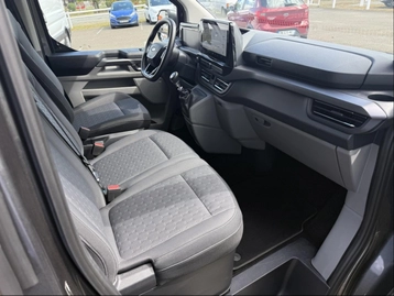 Image véhicule  Ford Tourneo Custom (7)