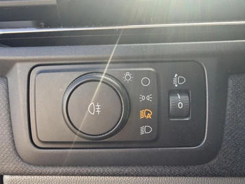 Image véhicule  Ford Tourneo Custom (11)
