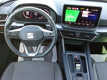 Image véhicule Seat LEON (4) Image véhicule Seat LEON (4)
