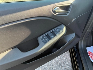 Image véhicule  Renault CLIO (18)