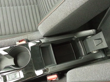 Image véhicule  Peugeot 208 (37)