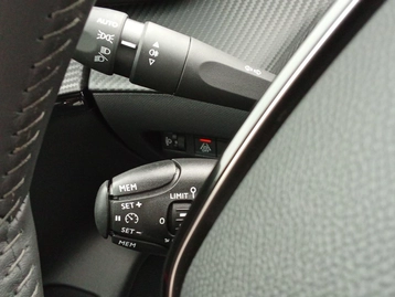Image véhicule  Peugeot 208 (17)