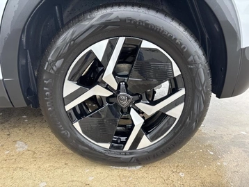 Image véhicule  Peugeot 2008 (9)