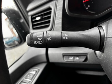 Image véhicule  Renault TRAFIC (11)