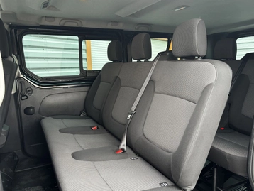 Image véhicule  Renault TRAFIC (4)