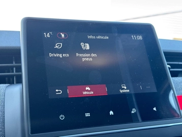 Image véhicule Renault CLIO (44) Image véhicule Renault CLIO (44)