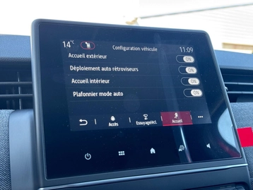 Image véhicule  Renault CLIO (49)