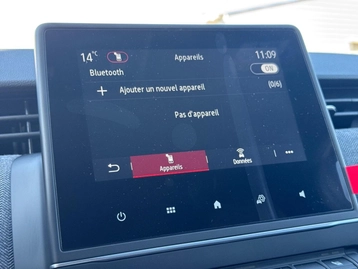 Image véhicule Renault CLIO (52) Image véhicule Renault CLIO (52)