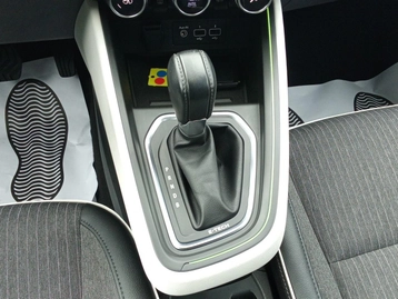 Image véhicule  Renault CLIO (6)