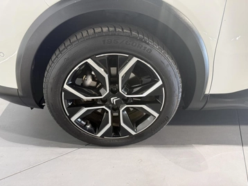 Image véhicule  Citroën E-C4 (44)