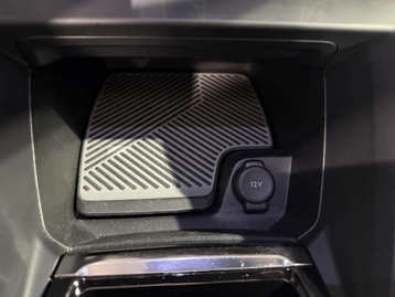 Image véhicule  Citroën E-C4 (21)