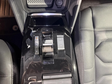 Image véhicule  Citroën E-C4 (23)