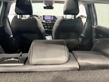 Image véhicule  Citroën E-C4 (39)