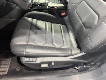 Image véhicule  Citroën E-C4 (13)