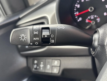 Image véhicule  Kia RIO (9)