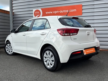 Image véhicule  Kia RIO (1)