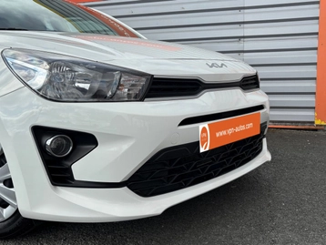 Image véhicule  Kia RIO (19)