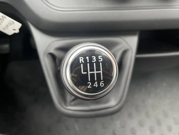 Image véhicule  Renault TRAFIC (13)