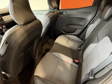 Image véhicule  Renault CLIO (9)