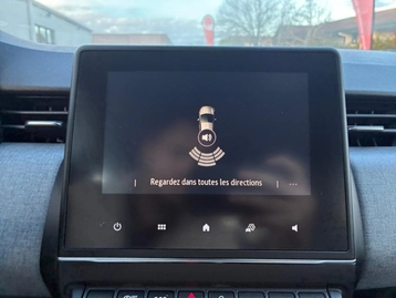 Image véhicule  Renault CLIO (29)