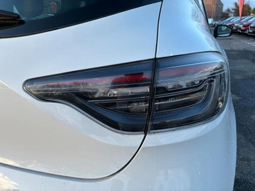 Image véhicule  Renault CLIO (13)