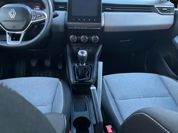 Image véhicule  Renault CLIO (34)