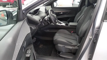 Image véhicule  Peugeot 3008 (7)