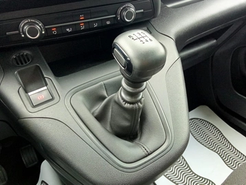 Image véhicule  Toyota PROACE (15)